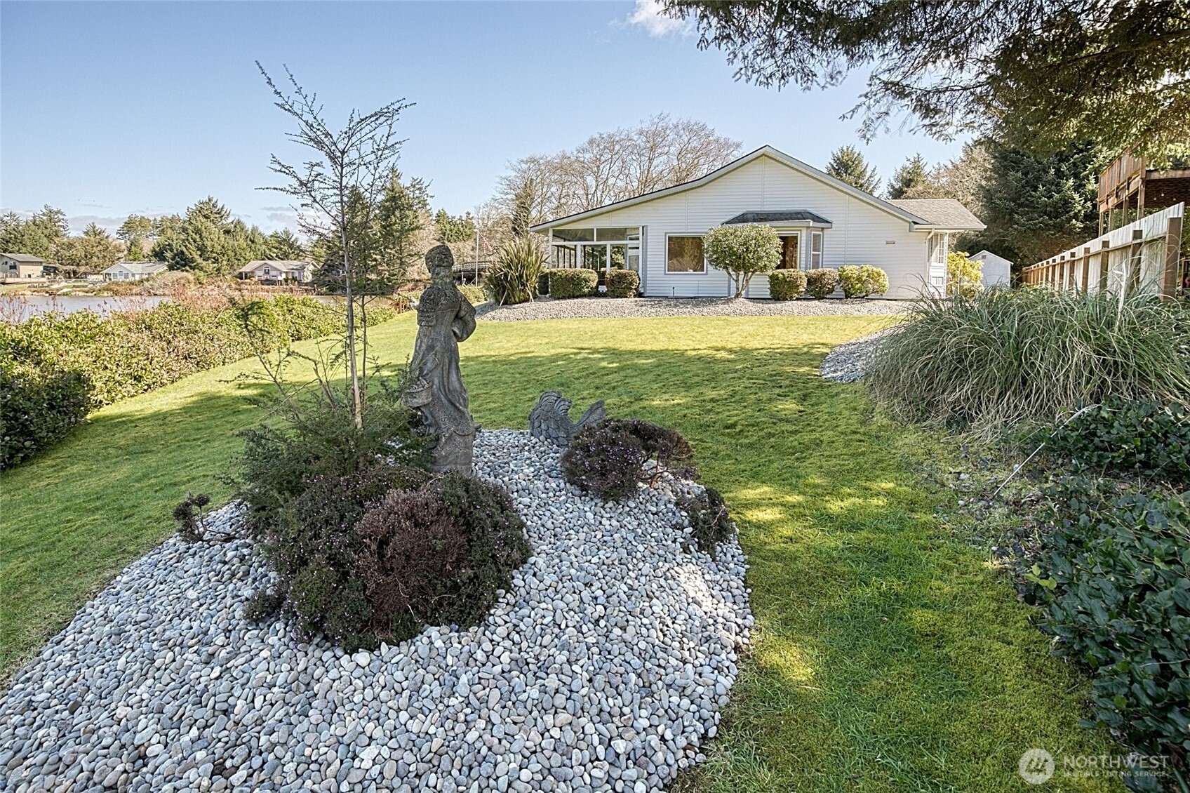 288 Overlake Street NE, Ocean Shores, WA 98569