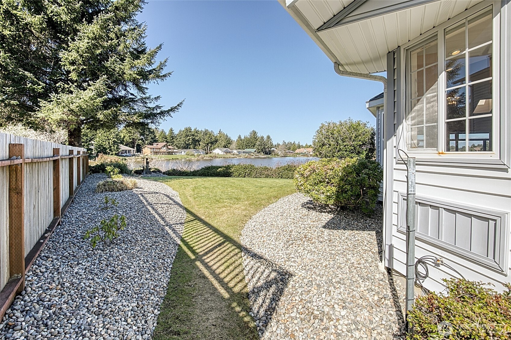 288 Overlake Street NE, Ocean Shores, WA 98569