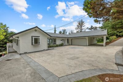 19810 Soundview Drive NW, Stanwood, WA 98292 - Photo 2