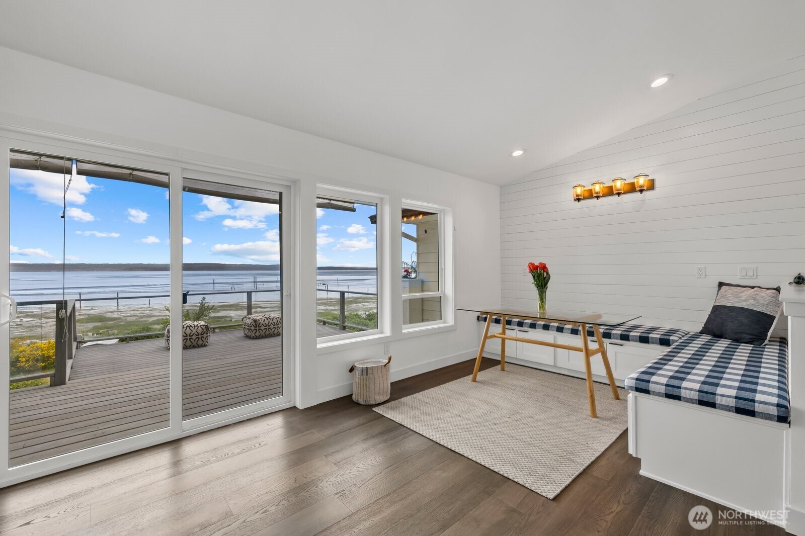 19810 Soundview Drive NW, Stanwood, WA 98292