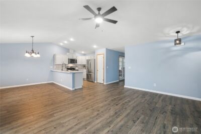 10109 Meadowside Lane SW, Rochester, WA 98579 - Photo 9