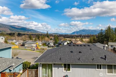 1240 Arrezo Drive , Sedro Woolley, WA 98284 - Photo 38