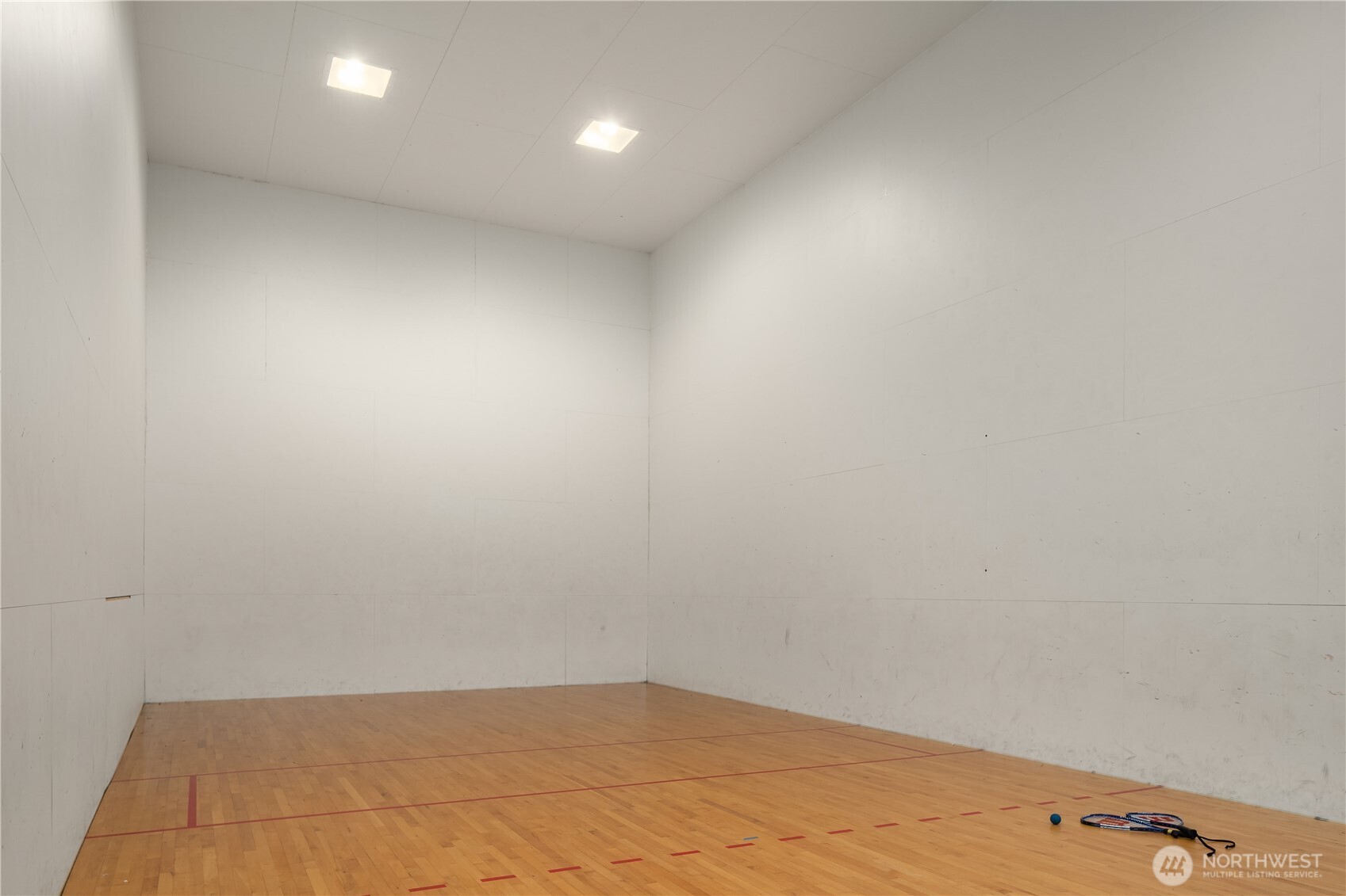 12602 109th Court NE #G201, Kirkland, WA 98034