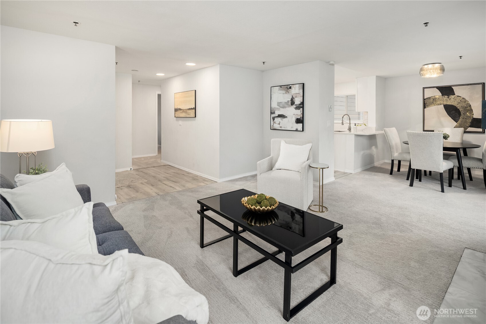 12602 109th Court NE #G201, Kirkland, WA 98034