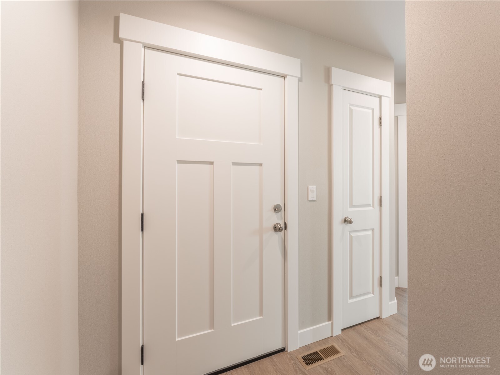 2476 Noah Street SE, East Wenatchee, WA 98802