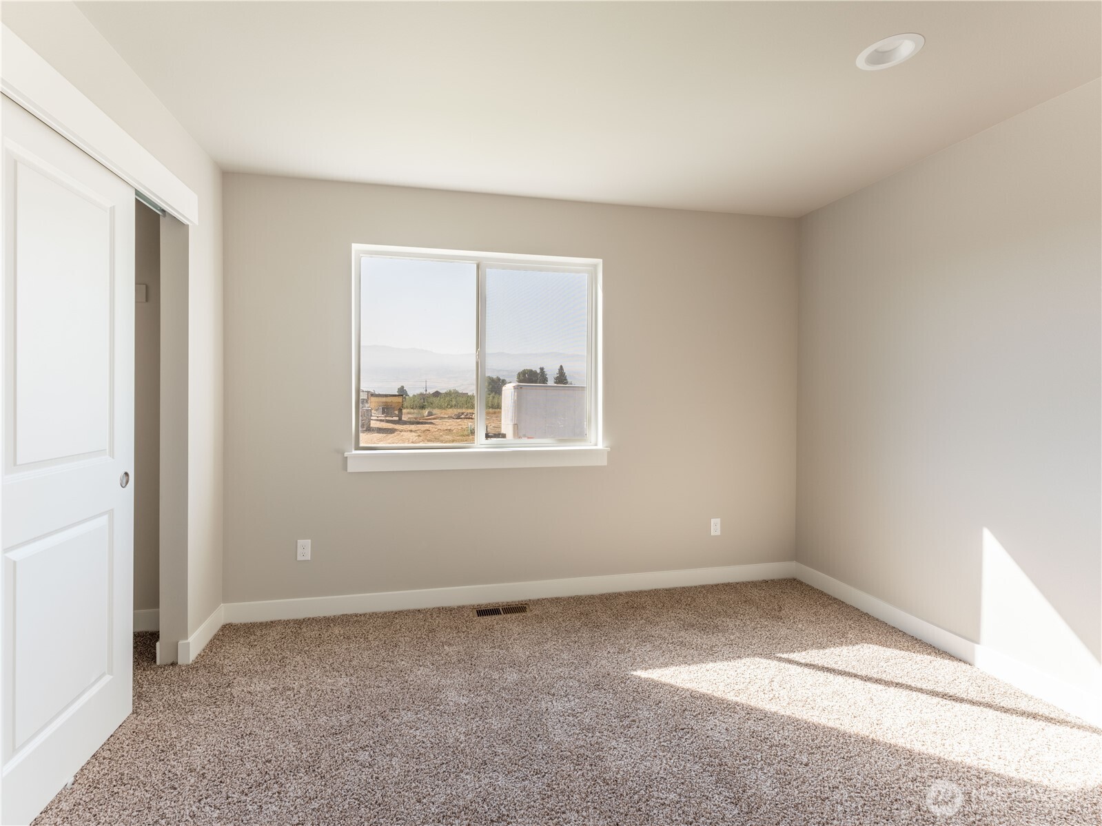 2476 Noah Street SE, East Wenatchee, WA 98802