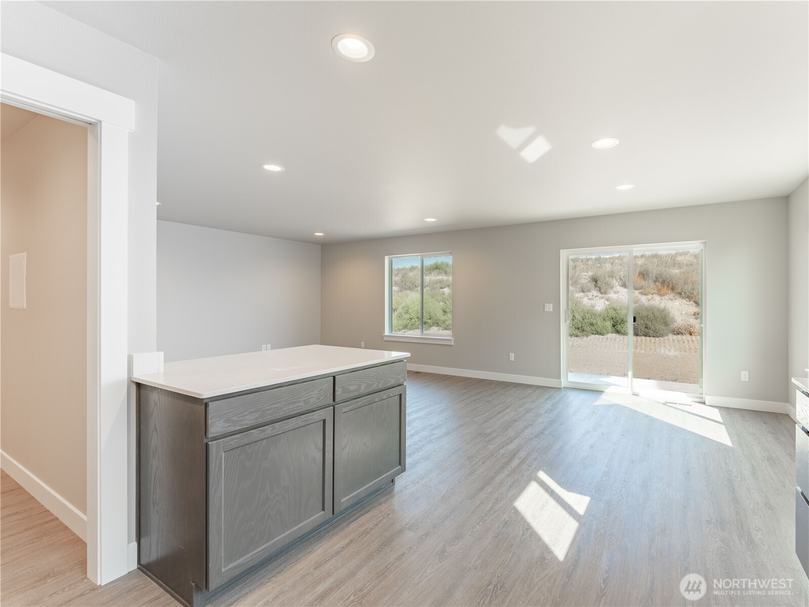 2476 Noah Street SE, East Wenatchee, WA 98802