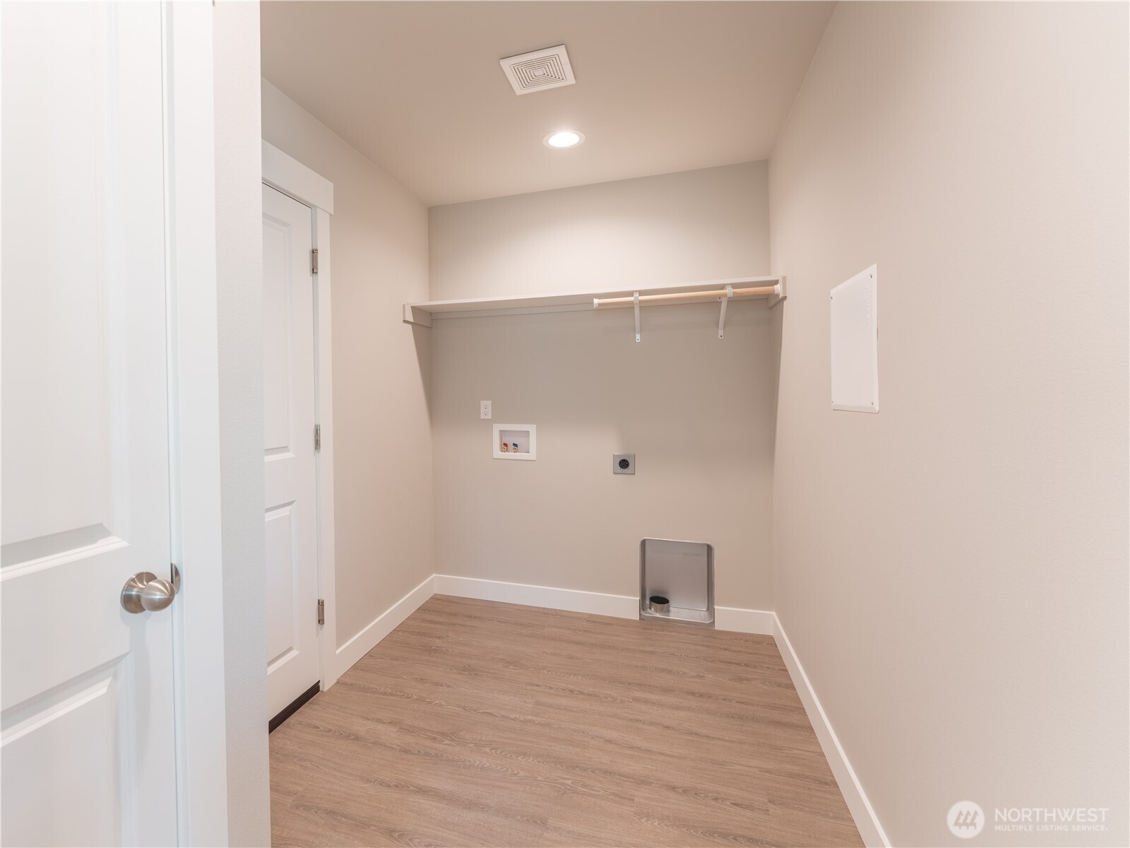 2476 Noah Street SE, East Wenatchee, WA 98802