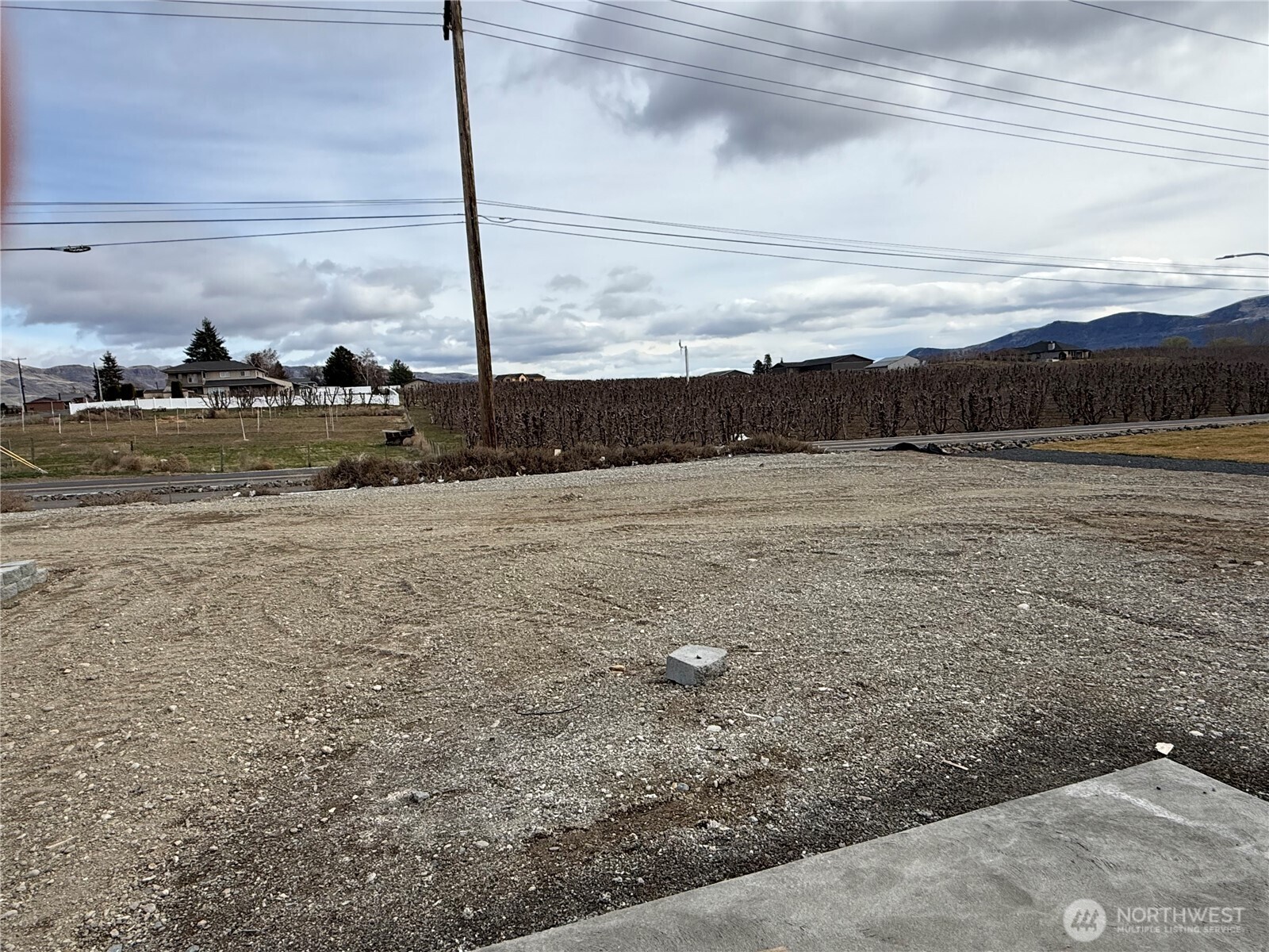 2476 Noah Street SE, East Wenatchee, WA 98802