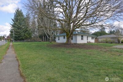 5927 88th Street NE, Marysville, WA 98270 - Photo 2