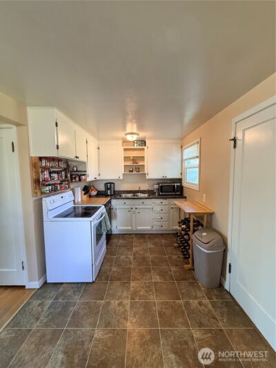 1405 Francis Avenue , Walla Walla, WA 99362 - Photo 14