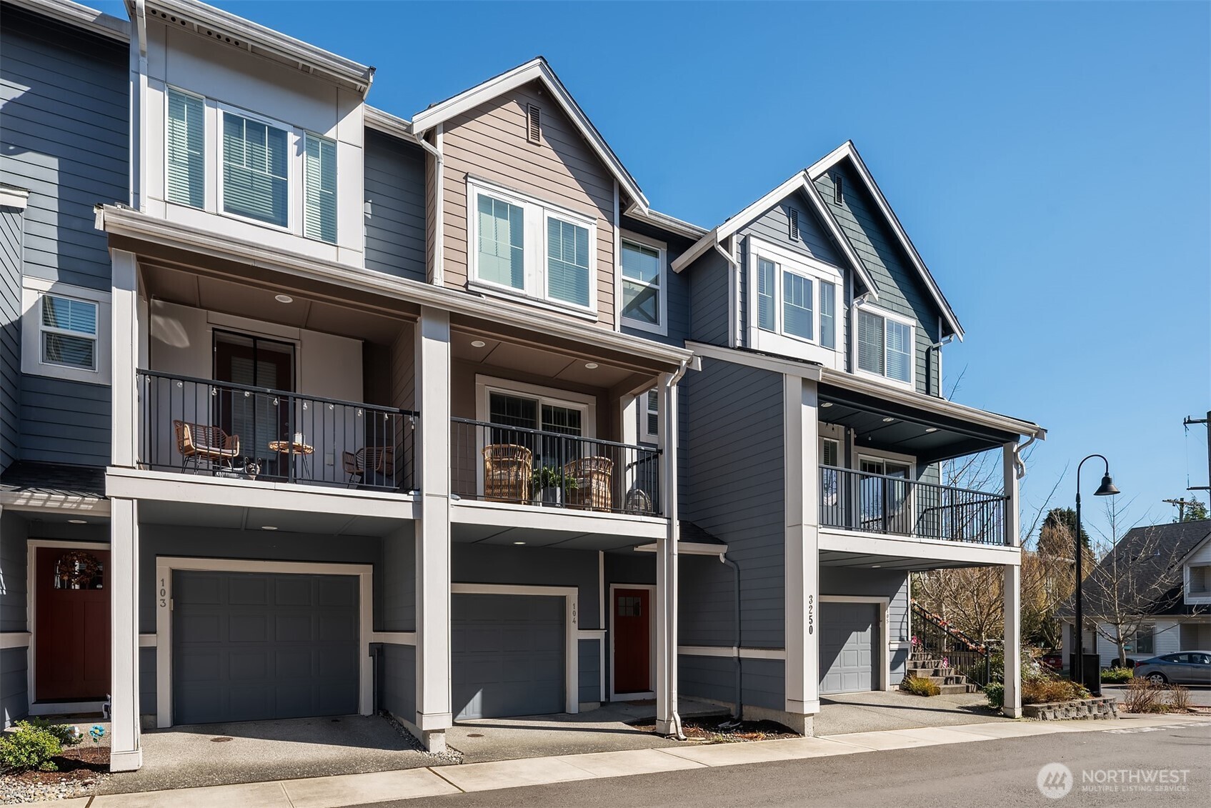 3250 SW Graham Street #104, Seattle, WA 98126