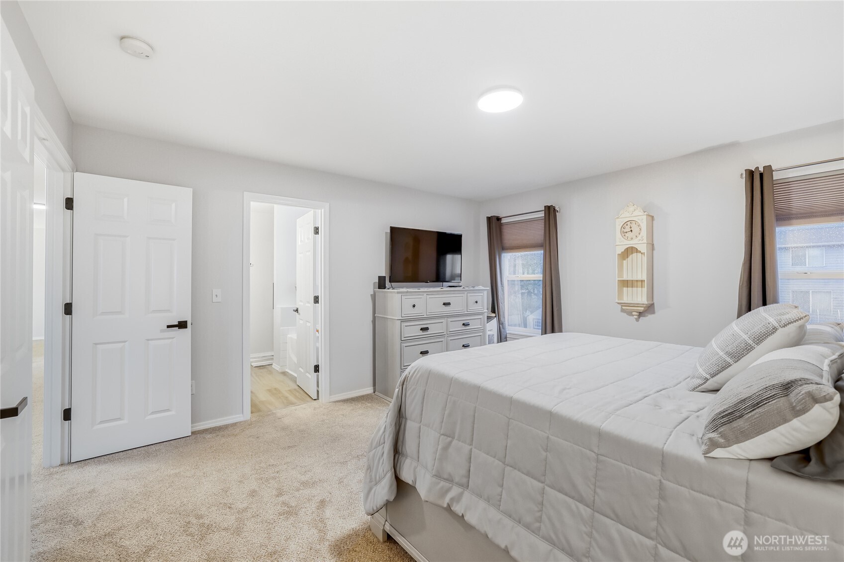 5607 79th Avenue NE, Marysville, WA 98270