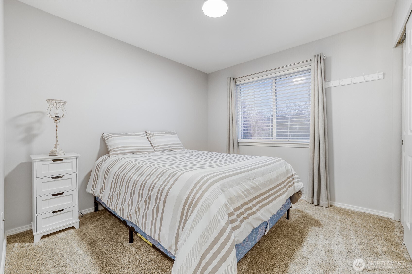 5607 79th Avenue NE, Marysville, WA 98270