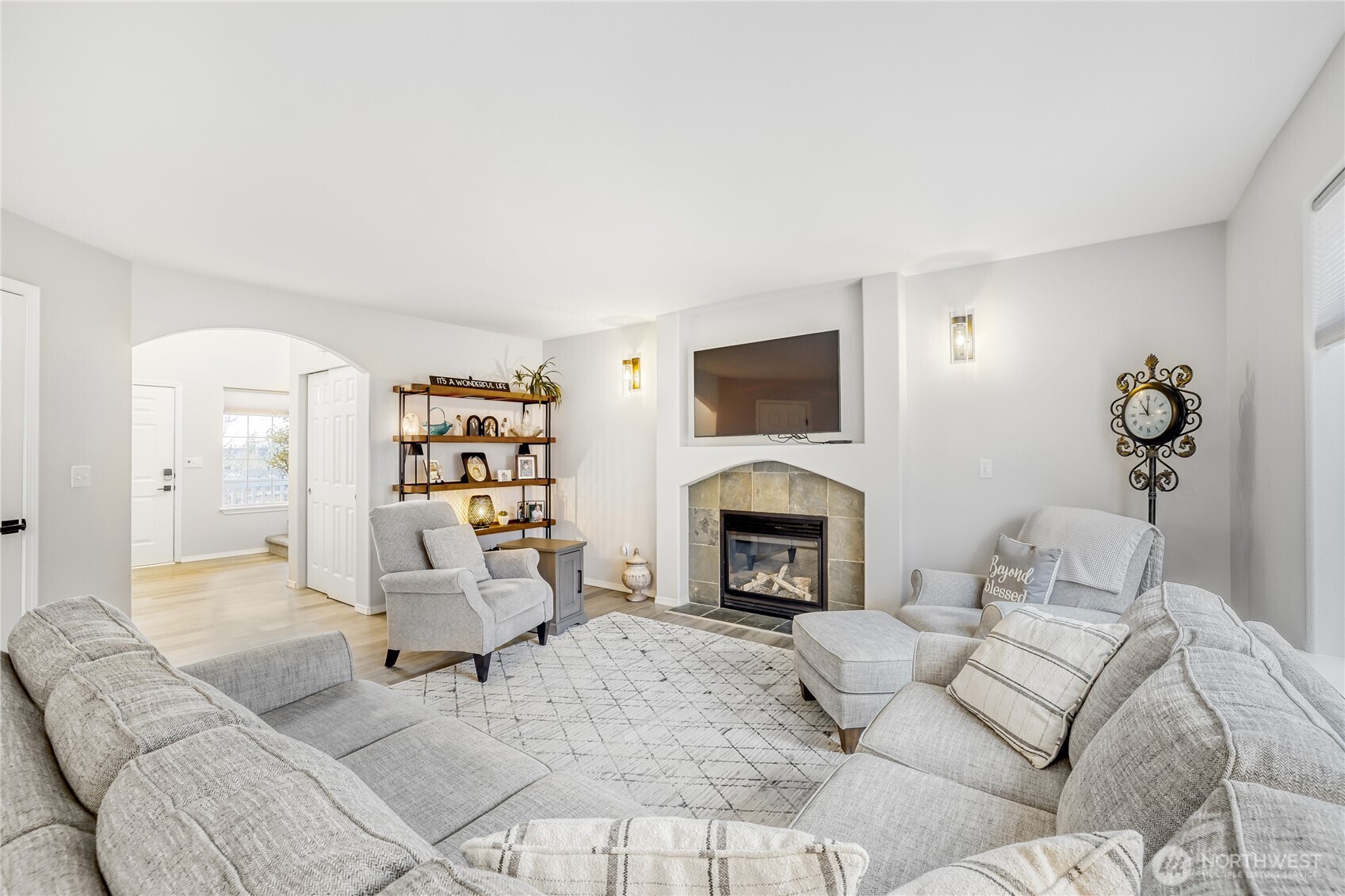 5607 79th Avenue NE, Marysville, WA 98270