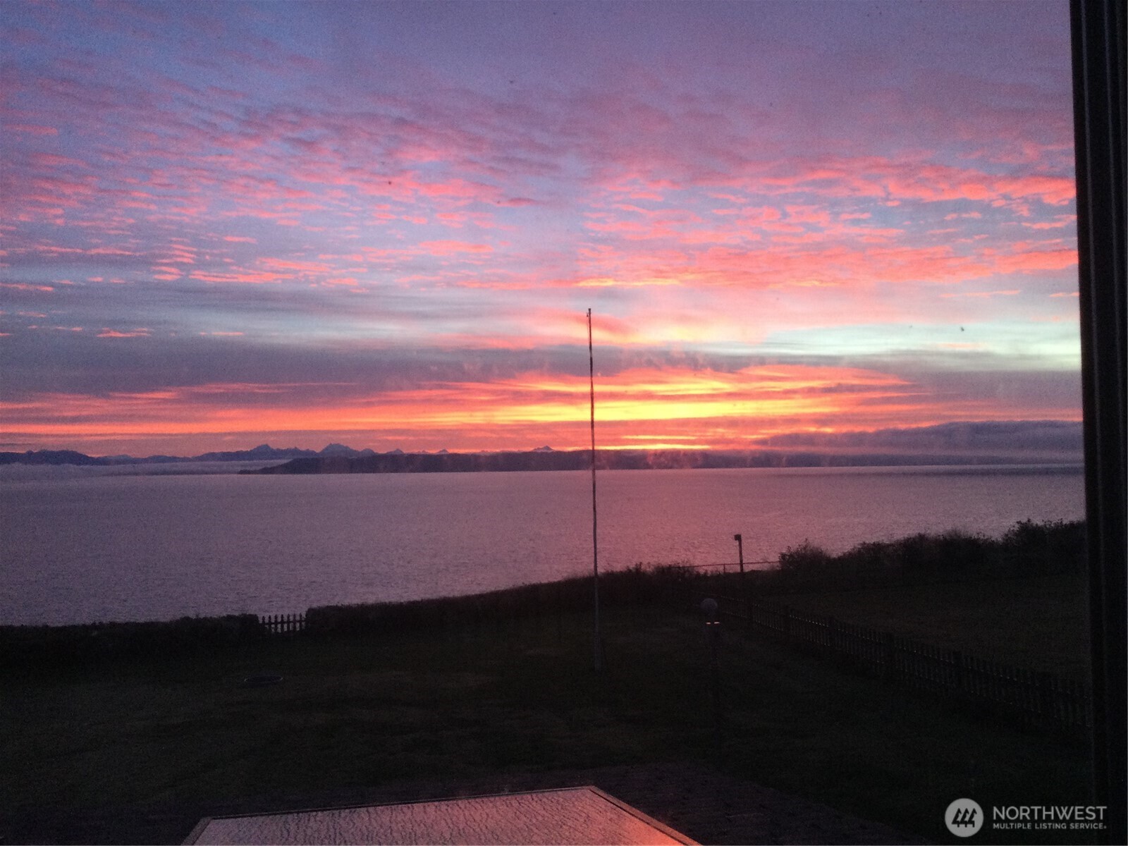 1418 Bonnie View Acres Road , Oak Harbor, WA 98277