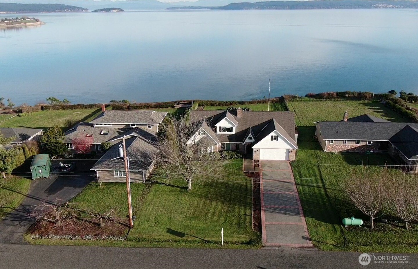 1418 Bonnie View Acres Road , Oak Harbor, WA 98277