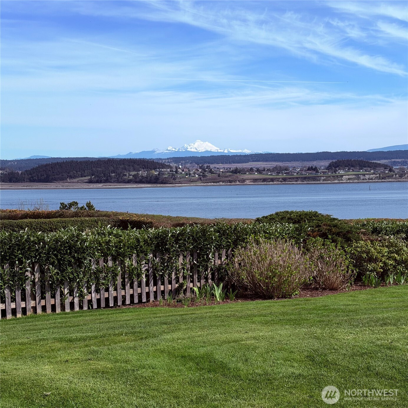 1418 Bonnie View Acres Road , Oak Harbor, WA 98277