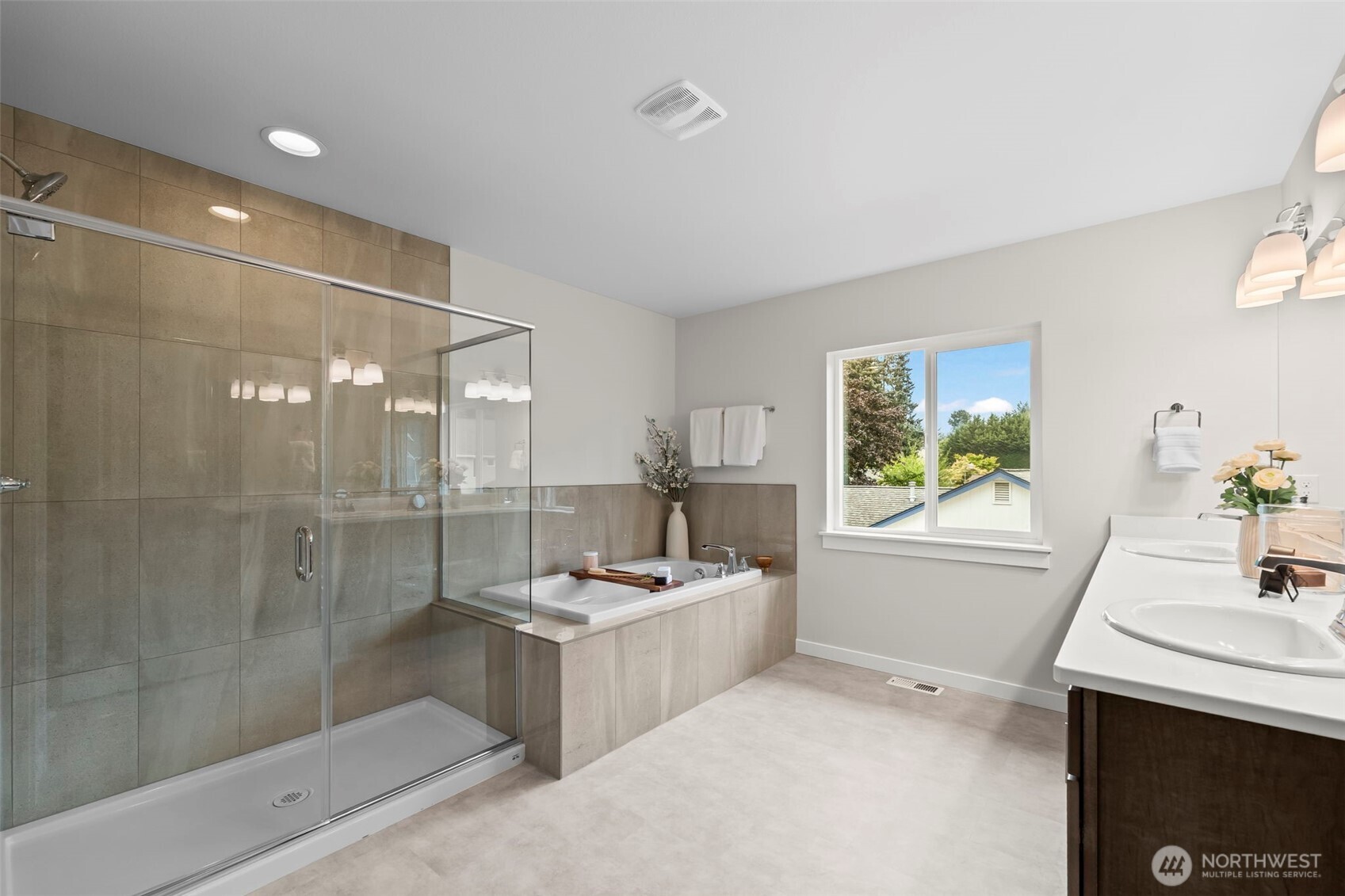14206 14th Avenue Ct E, Tacoma, WA 98445