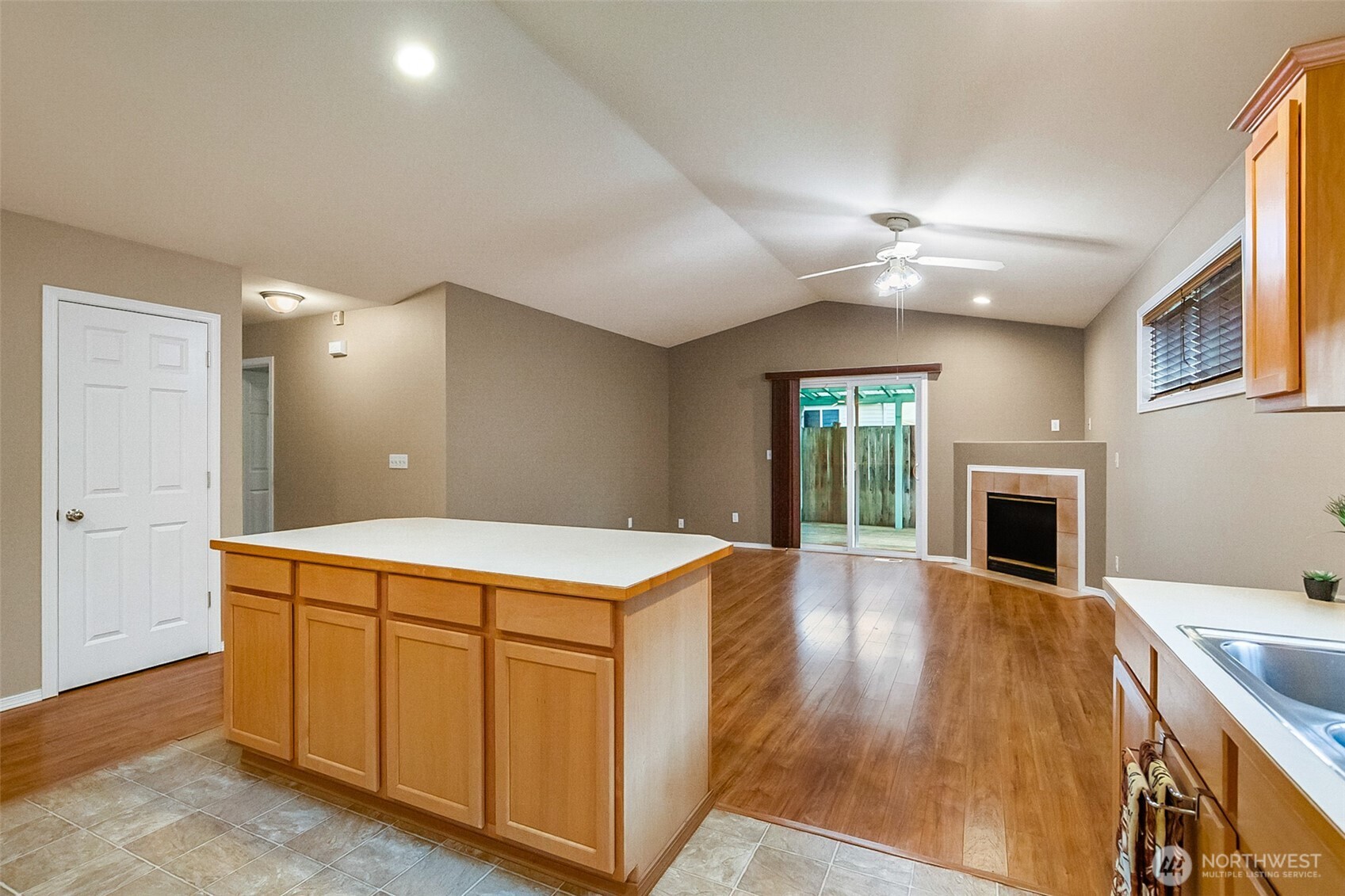 6033 81st Place NE, Marysville, WA 98270