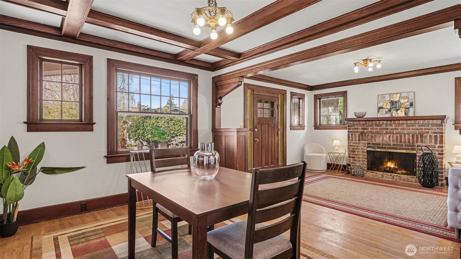 7220 4th Avenue NW, Seattle, WA 98117