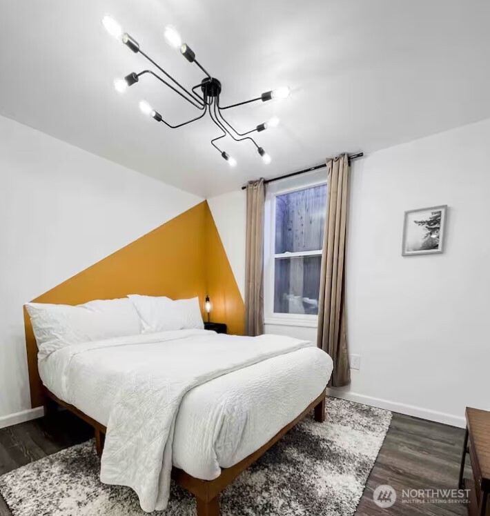 719 S Sheridan Avenue , Tacoma, WA 98405