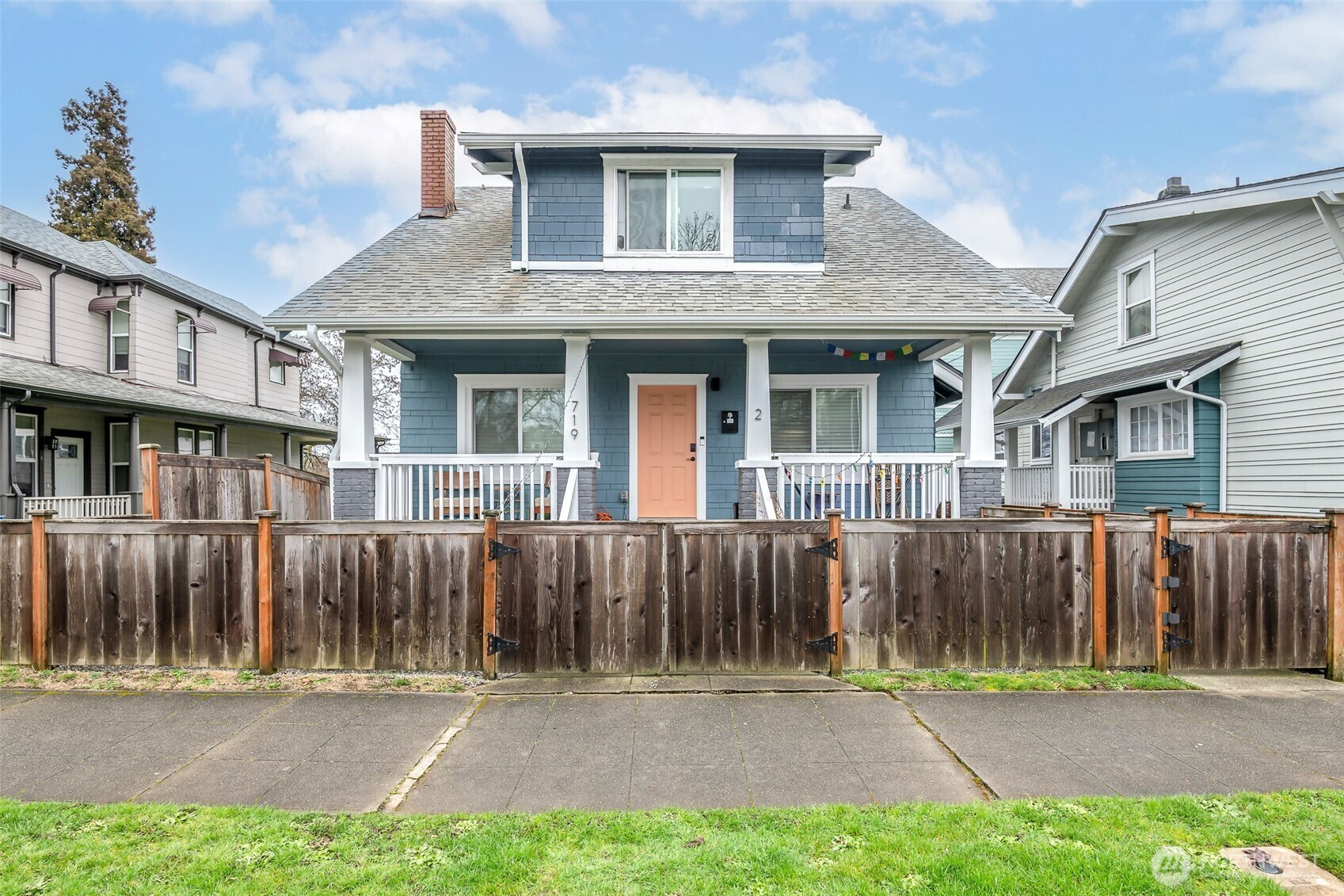 719 S Sheridan Avenue , Tacoma, WA 98405