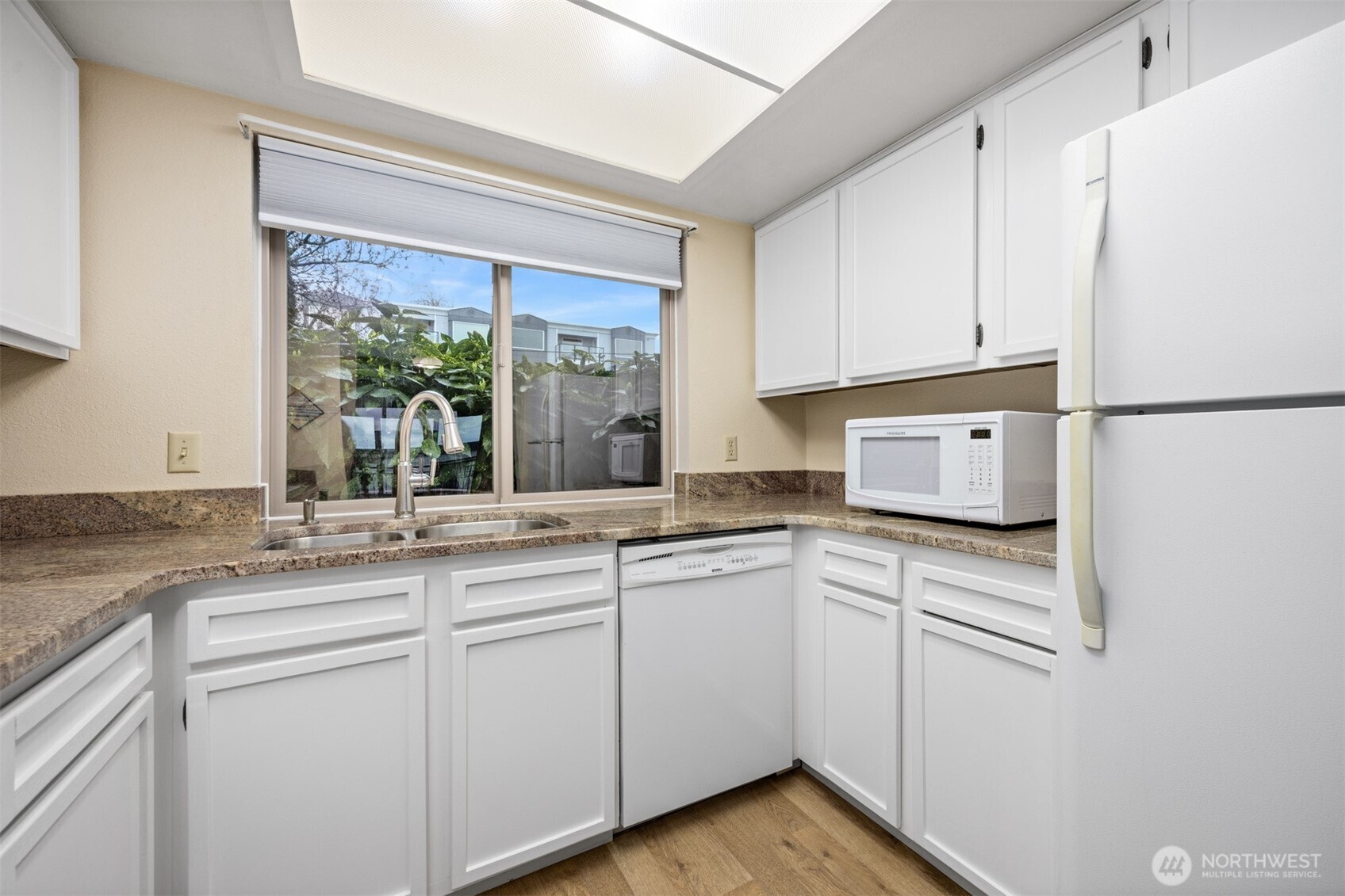 700 11th Street #C-1, Bellingham, WA 98225