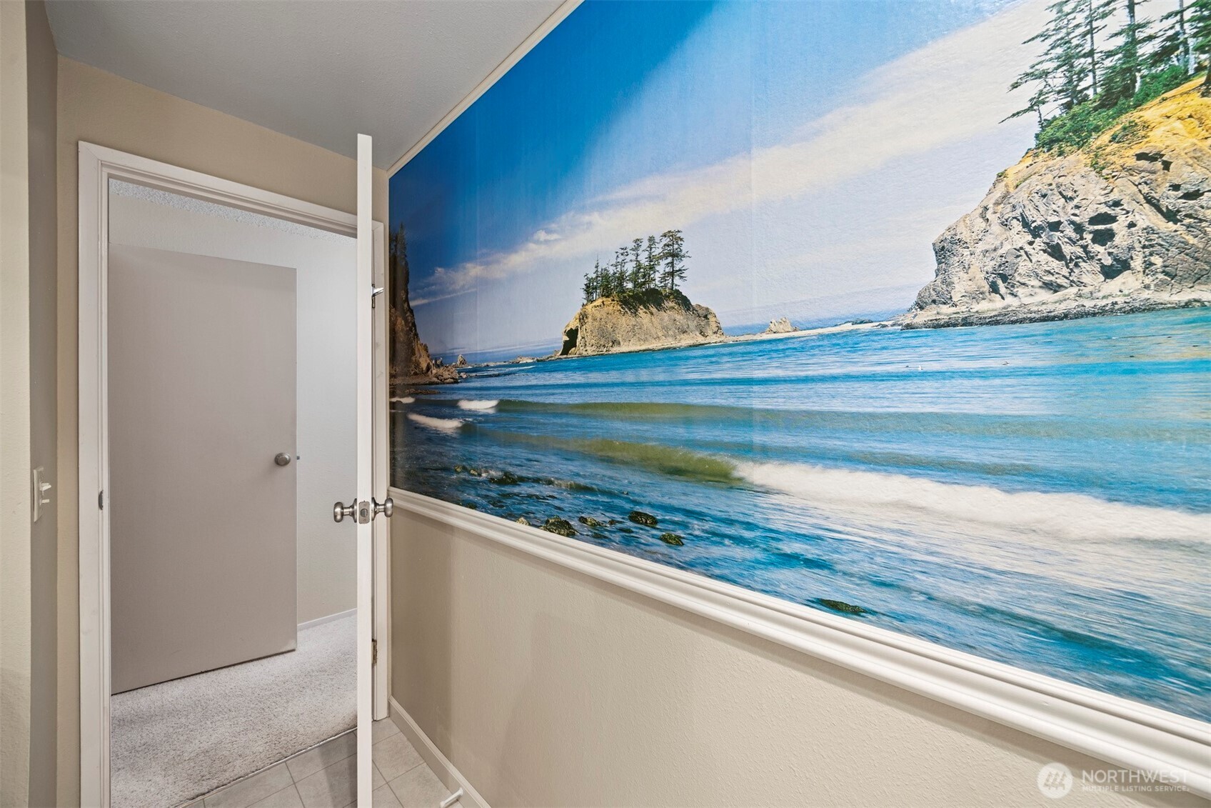 700 11th Street #C-1, Bellingham, WA 98225