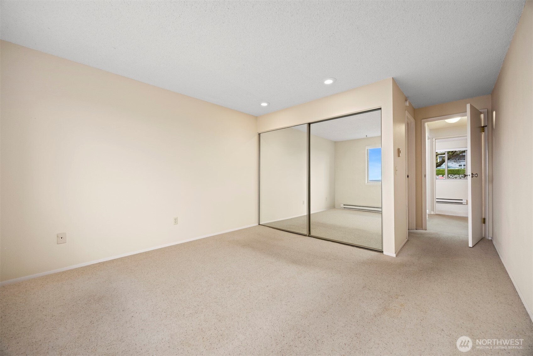 700 11th Street #C-1, Bellingham, WA 98225