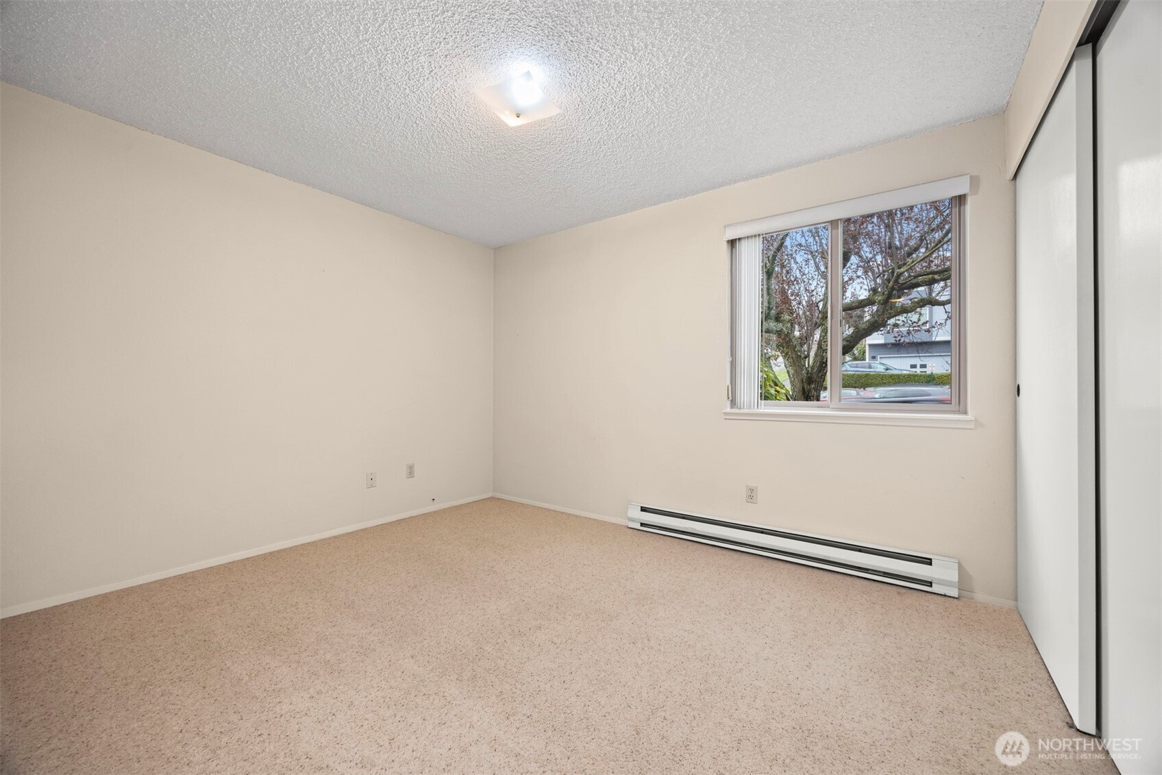 700 11th Street #C-1, Bellingham, WA 98225