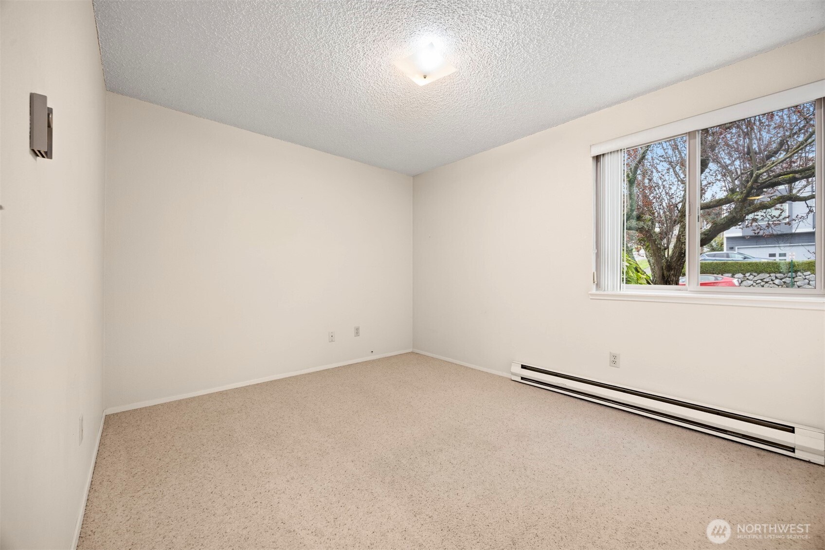 700 11th Street #C-1, Bellingham, WA 98225