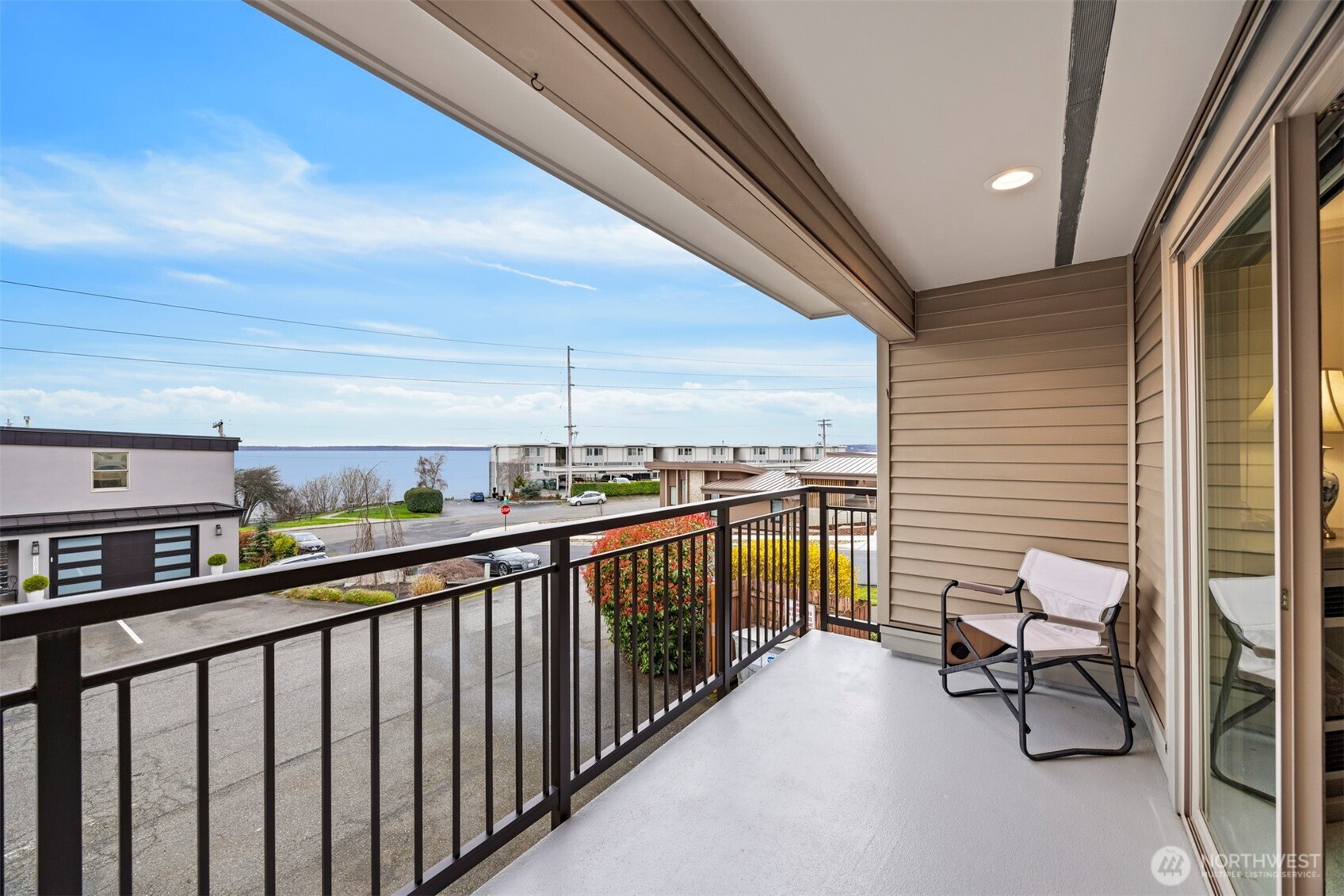 700 11th Street #C-1, Bellingham, WA 98225