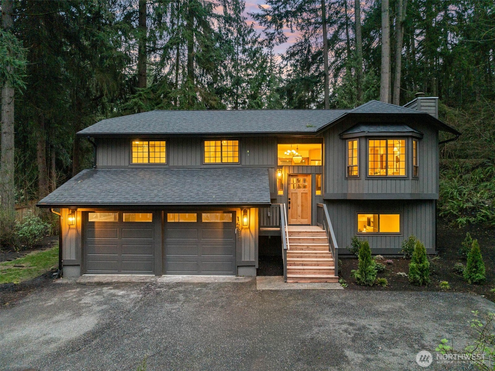 15817 SE Newport (private drive) Way , Bellevue, WA 98006