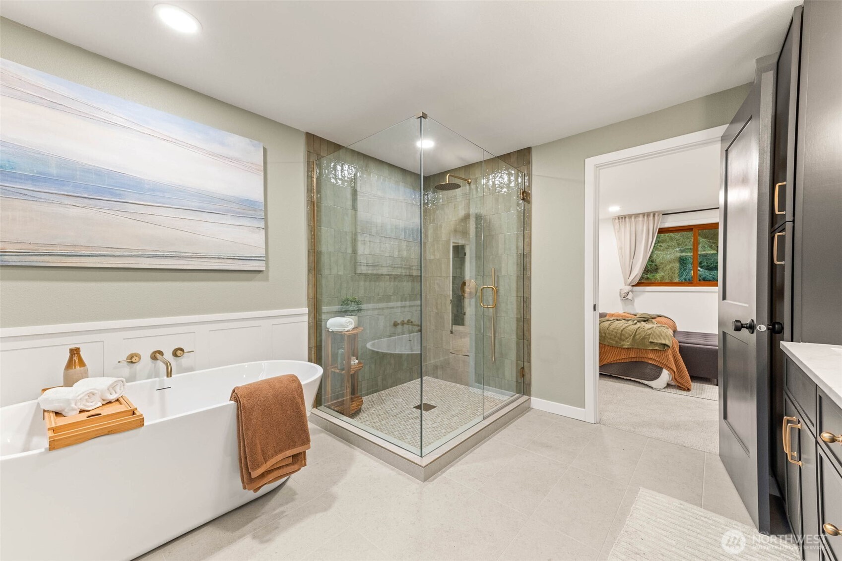 15817 SE Newport (private drive) Way , Bellevue, WA 98006