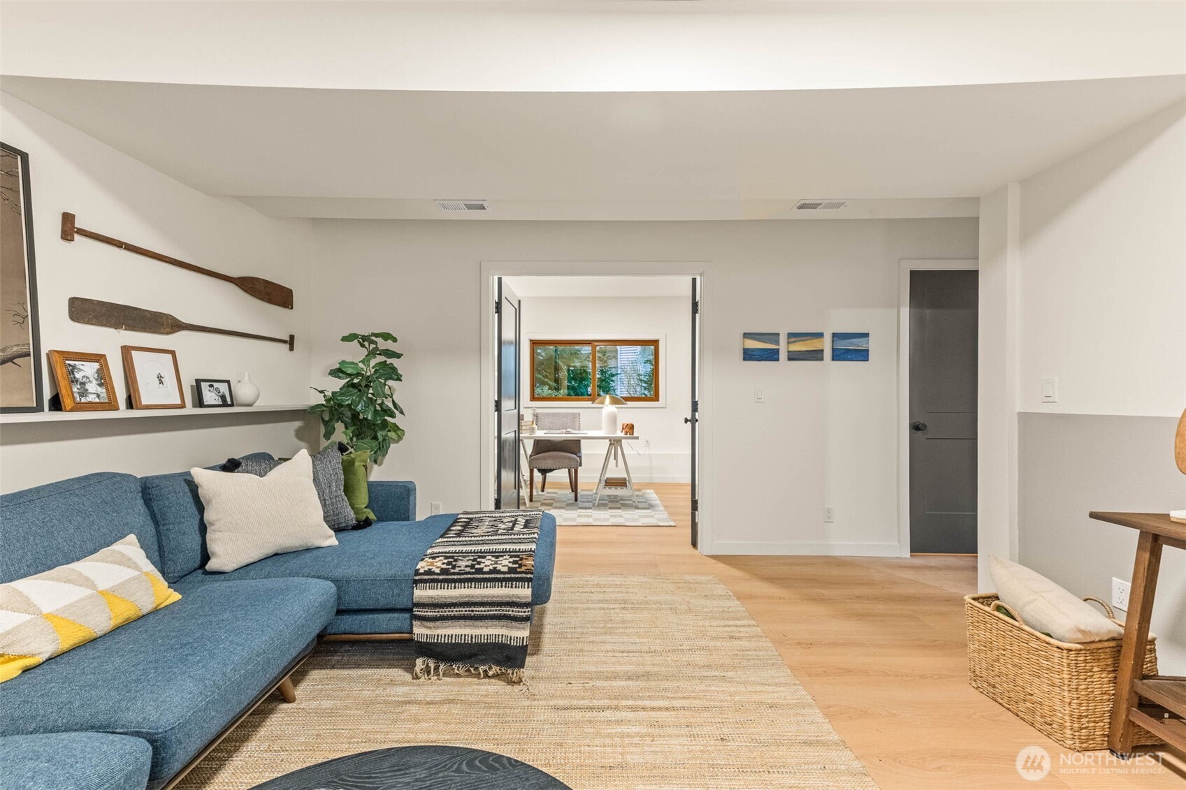 15817 SE Newport (private drive) Way , Bellevue, WA 98006