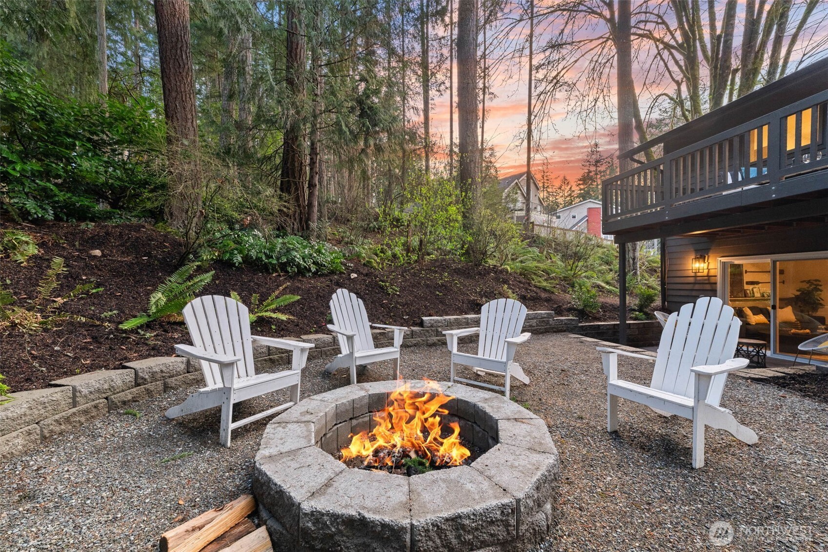 15817 SE Newport (private drive) Way , Bellevue, WA 98006