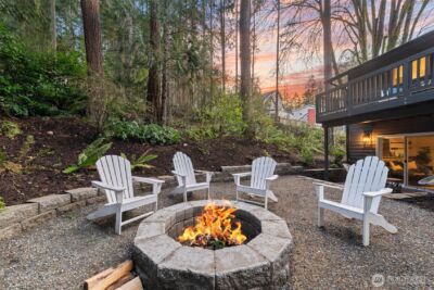 15817 SE Newport (private drive) Way , Bellevue, WA 98006 - Photo 29