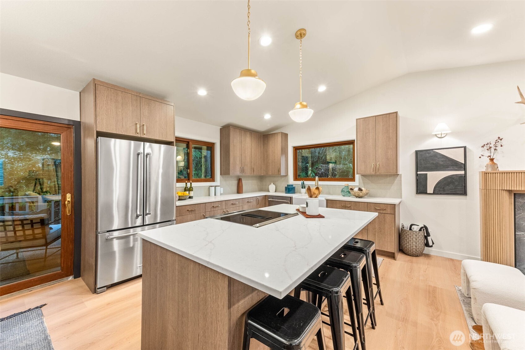 15817 SE Newport (private drive) Way , Bellevue, WA 98006