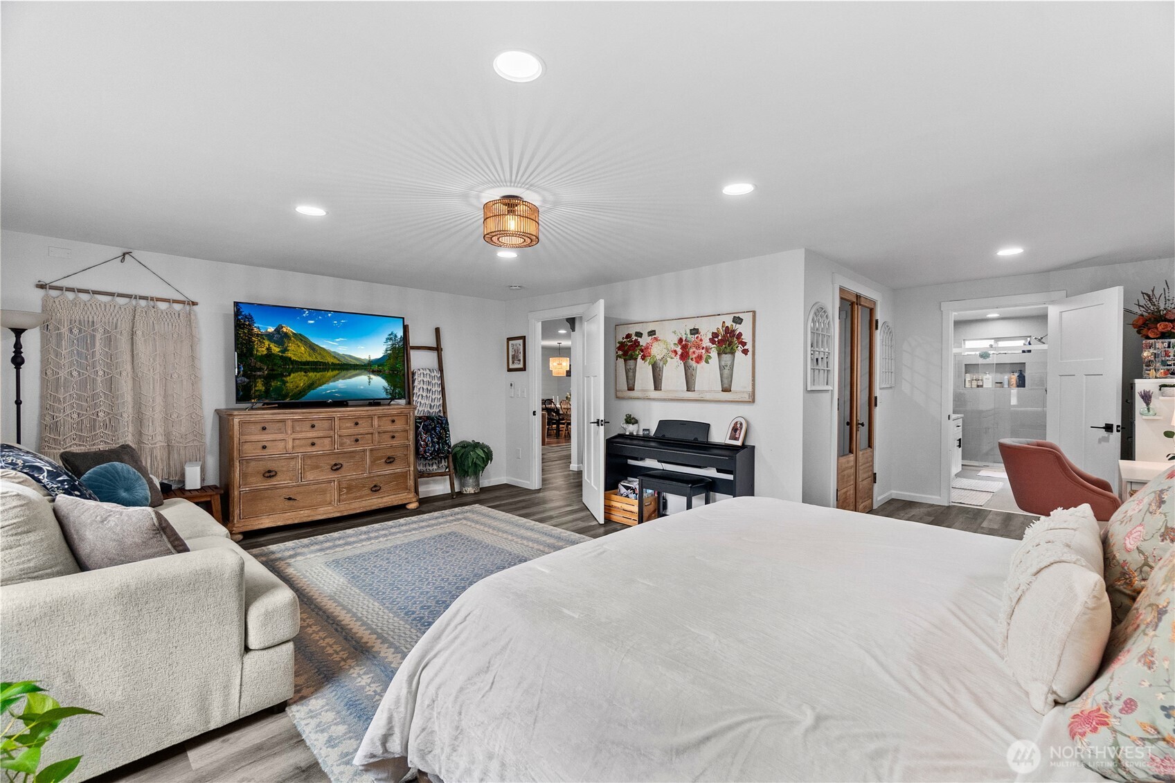 3220 79th Avenue NW, Olympia, WA 98502