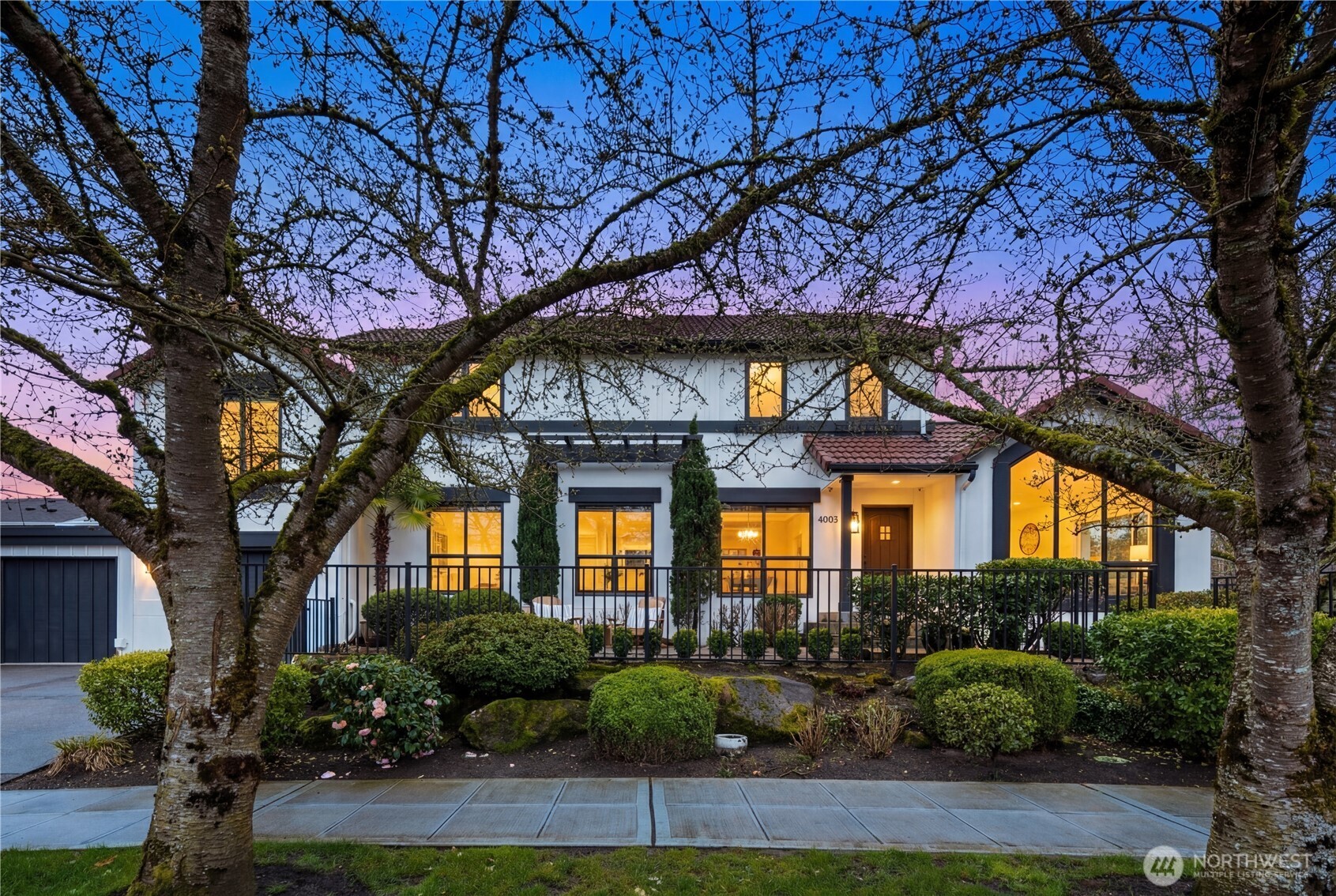 4003 E Newton Street , Seattle, WA 98112