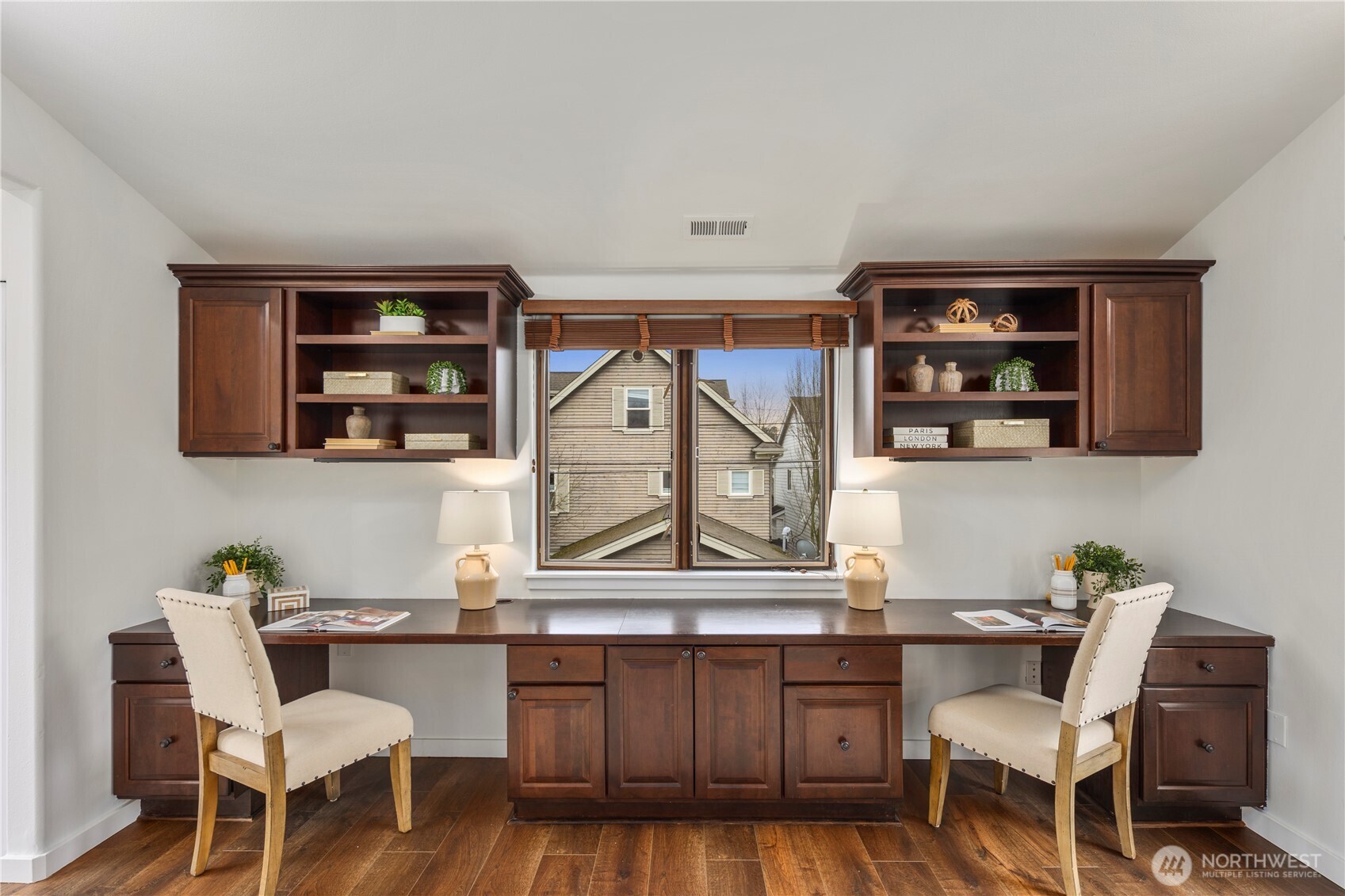 4003 E Newton Street , Seattle, WA 98112