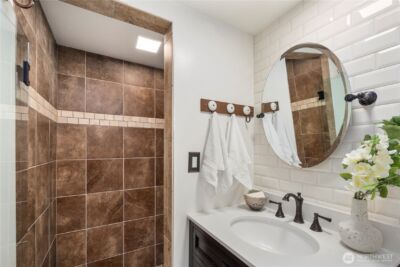 4003 E Newton Street , Seattle, WA 98112 - Photo 29