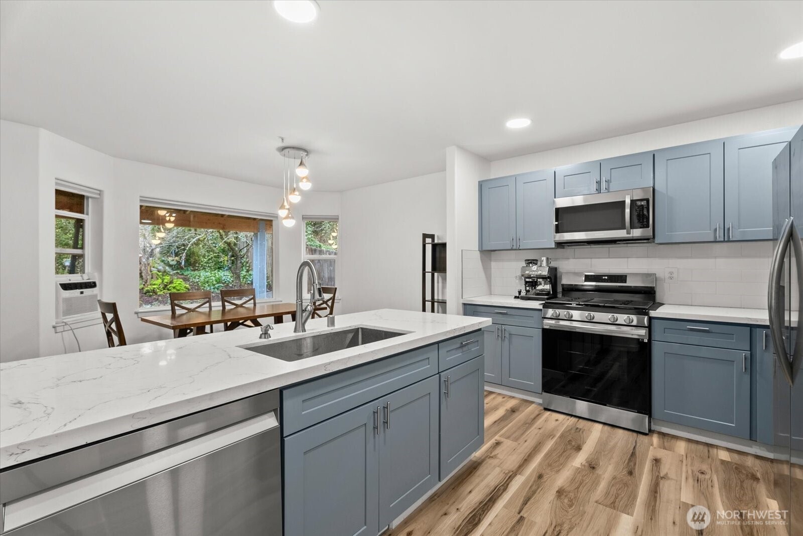 14007 49th Avenue W, Edmonds, WA 98026