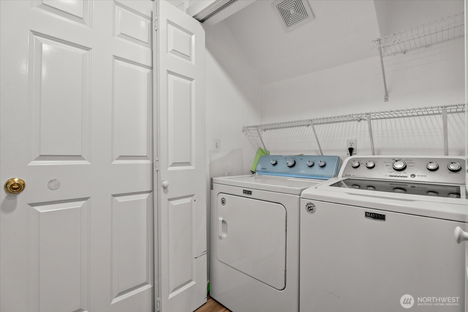 14007 49th Avenue W, Edmonds, WA 98026