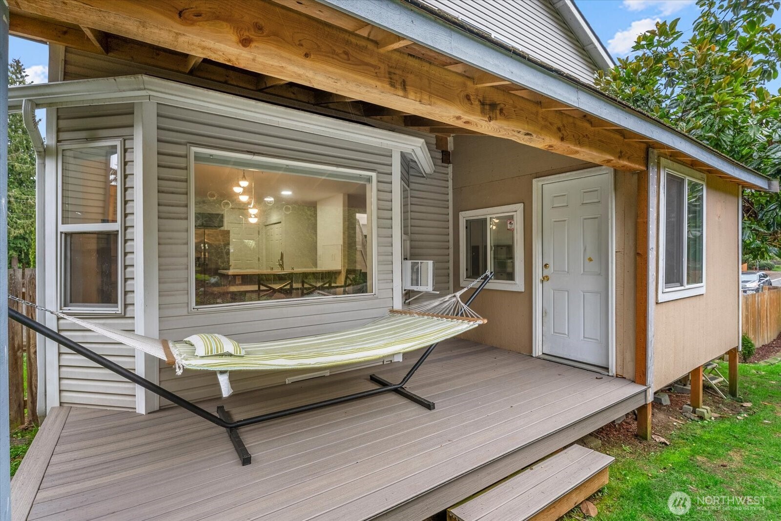 14007 49th Avenue W, Edmonds, WA 98026