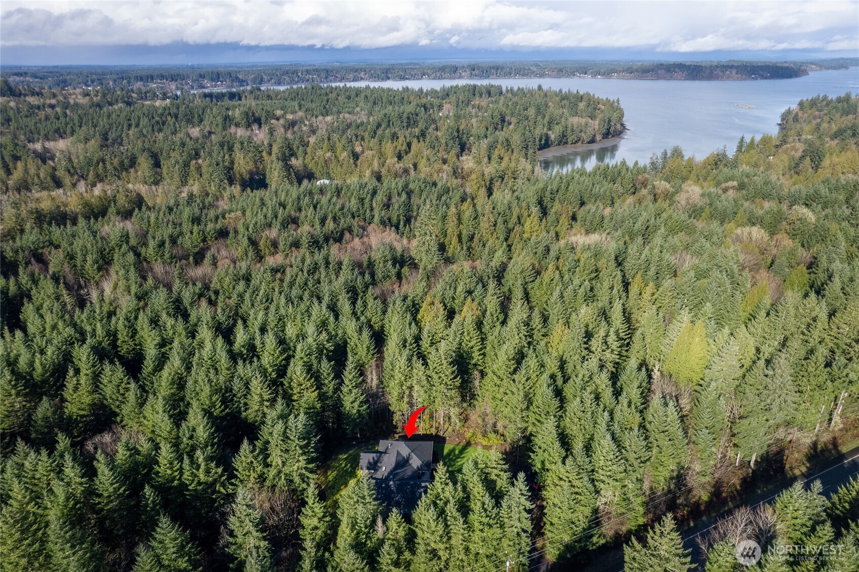 6935 Steamboat Island Road NW, Olympia, WA 98502