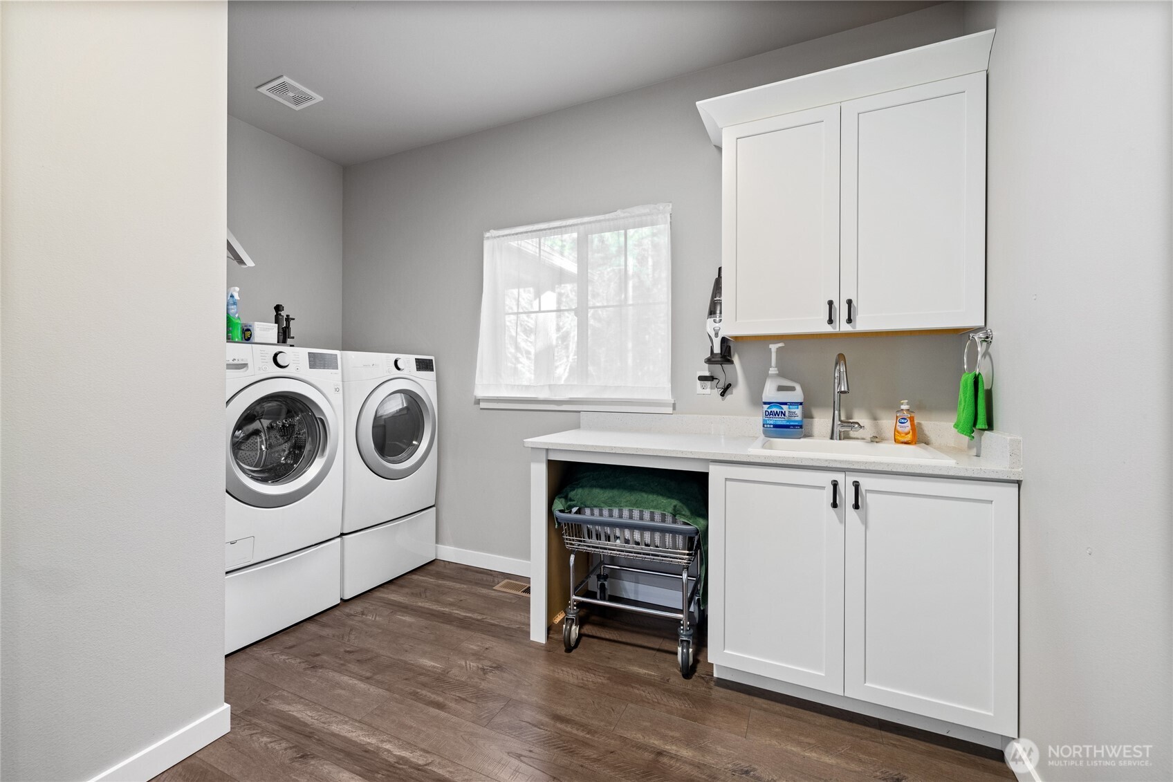 6935 Steamboat Island Road NW, Olympia, WA 98502