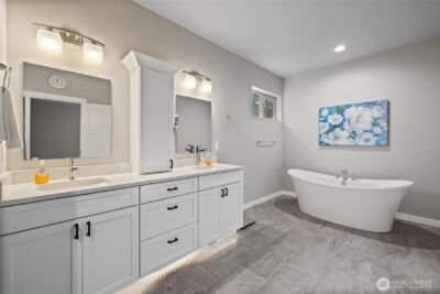 6935 Steamboat Island Road NW, Olympia, WA 98502 - Photo 23