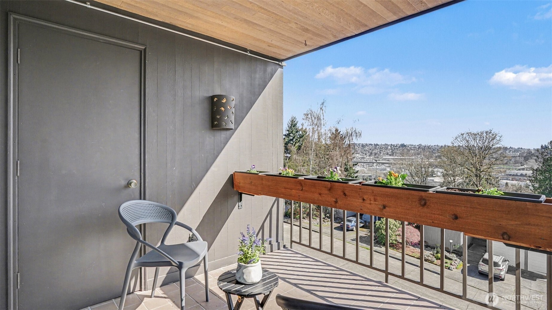 3601 24th Avenue W #306, Seattle, WA 98199